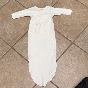 Colored Organics Cozy White snap-front tie onesie